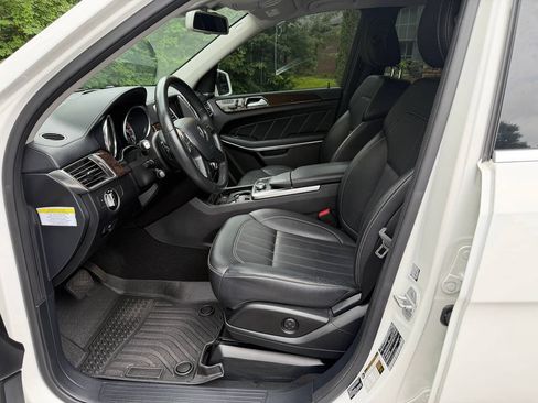 Used 2014 Mercedes-Benz GL 450 4MATIC image 14