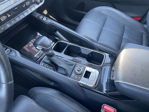 Used 2020 Kia Telluride SX w/ Towing Package image 20