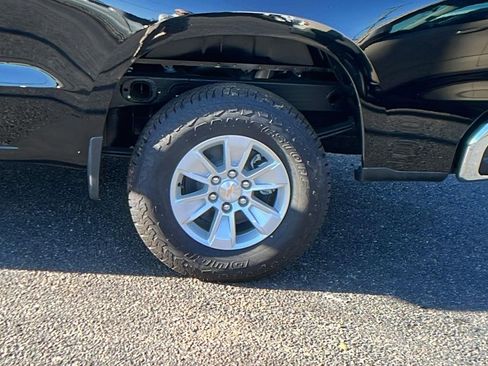 New 2025 Chevrolet Silverado 1500 W/T w/ WT Safety Package AWD/4WD image 9