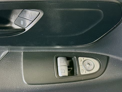 Used 2021 Mercedes-Benz Metris Cargo image 23
