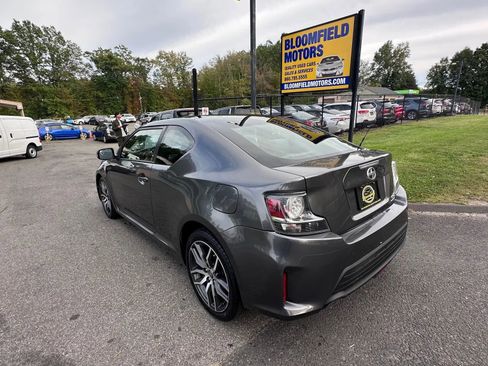 Used 2015 Scion tC image 7