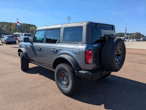 New 2025 Ford Bronco Big Bend w/ Black Diamond Package image 6