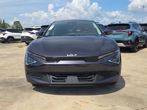 New 2026 Kia EV6 Light RWD image 3