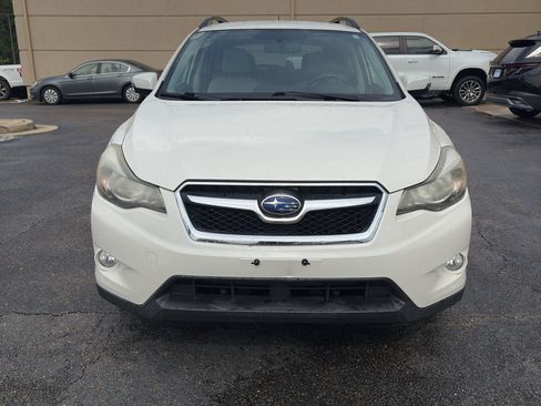 Used 2015 Subaru Crosstrek 2.0i Limited w/ Popular Package #1 AWD/4WD image 2