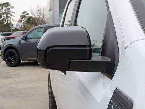 New 2025 Ford Maverick XLT w/ XLT Luxury Package image 11