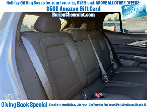 New 2026 Chevrolet Equinox EV LT image 24