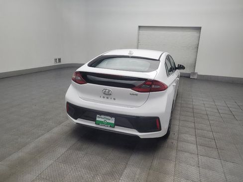 Used 2017 Hyundai Ioniq SEL w/ Tech Package 02 FWD image 7