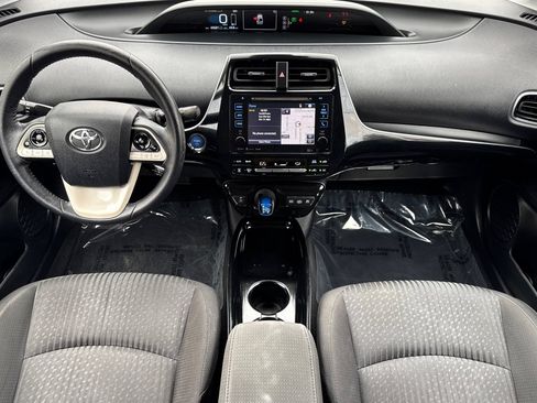 Used 2018 Toyota Prius Prime Plus FWD image 14