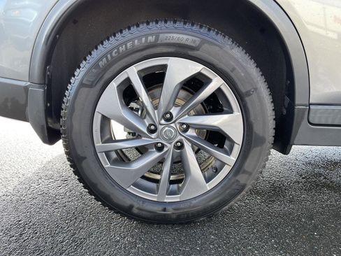 Used 2016 Nissan Rogue SL w/ SL Premium Package image 23