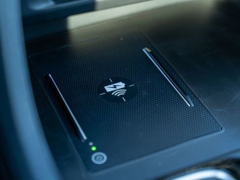 New 2025 Honda Pilot Touring image 31