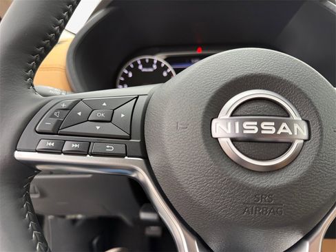 New 2025 Nissan Sentra SV w/ SV Premium Package image 26