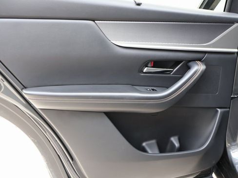 Used 2024 MAZDA CX-90 3.3 Turbo w/ Premium Package image 18