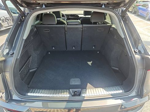 Used 2025 Audi Q5 Premium w/ Convenience Package AWD/4WD image 28