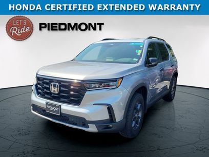 Used 2025 Honda Pilot TrailSport