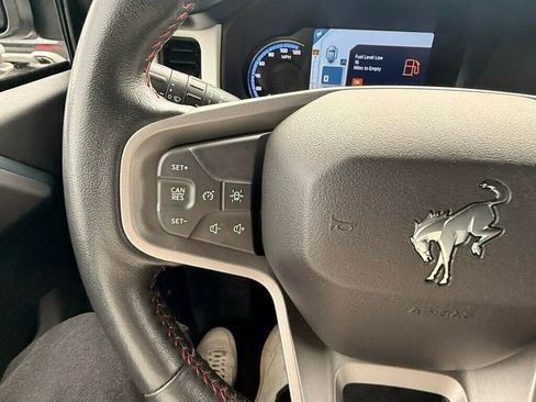 Used 2023 Ford Bronco Heritage Edition image 23