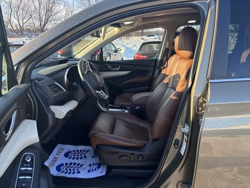 Used 2022 Subaru Ascent Touring w/ Popular Package #2A image 16