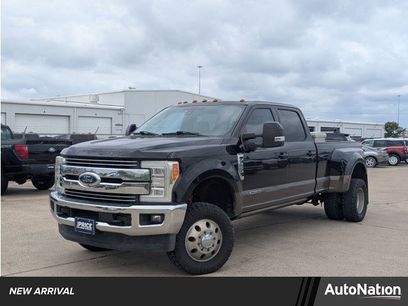 Used 2017 Ford F350 Lariat w/ Lariat Ultimate Package