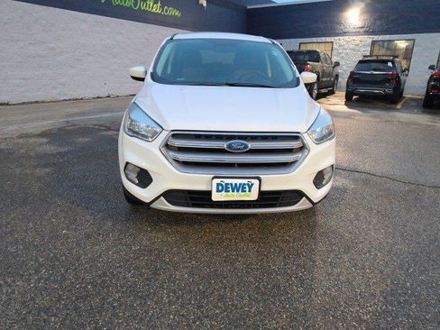 Used 2017 Ford Escape SE w/ SE Cold Weather Package image 8