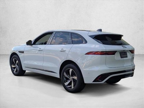 Certified 2026 Jaguar F-PACE R-Dynamic S AWD/4WD image 9