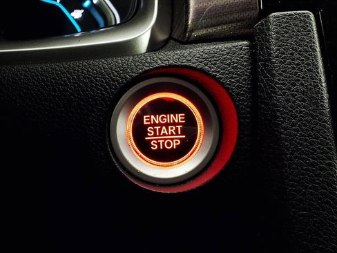 Used 2020 Honda Civic EX image 17