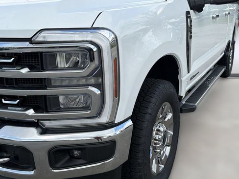 Used 2024 Ford F250 Lariat w/ Chrome Package AWD/4WD image 10