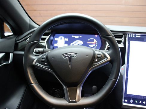 Used 2018 Tesla Model S 75D image 44