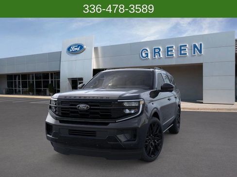 New 2026 Ford Expedition Platinum w/ Stealth Performance Package image 3