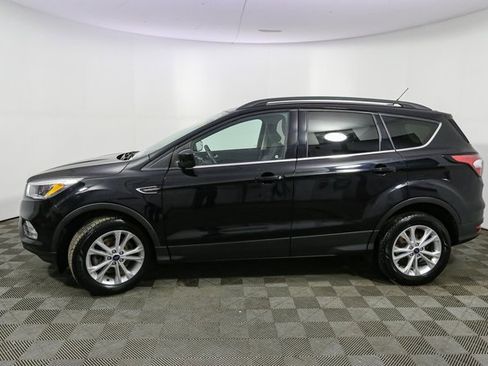 Used 2018 Ford Escape SE image 6