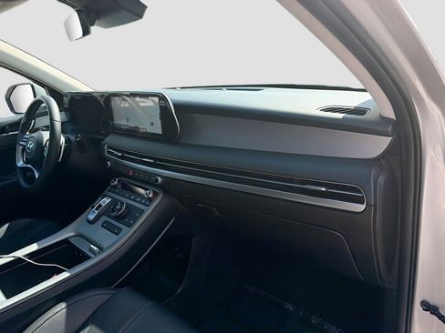 Used 2025 Hyundai Palisade SEL image 31