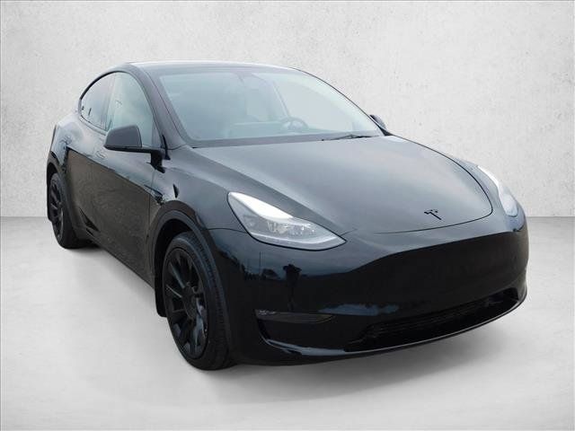 Used 2023 Tesla Model Y Long Range AWD/4WD image 5