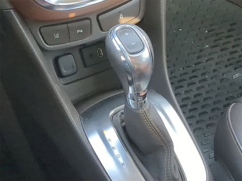 Used 2014 Buick Encore Premium image 34