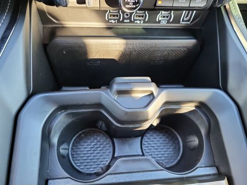 Used 2025 RAM 1500 Limited w/ Off Road Group AWD/4WD image 36