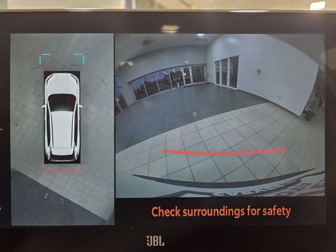 Used 2024 Toyota RAV4 Limited image 27