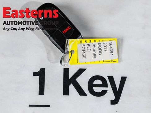 Used 2017 Dodge Journey SE w/ Flexible Seating Group image 25