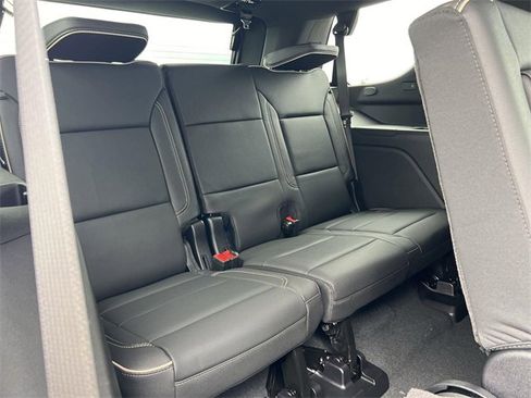 New 2026 GMC Yukon Elevation image 30