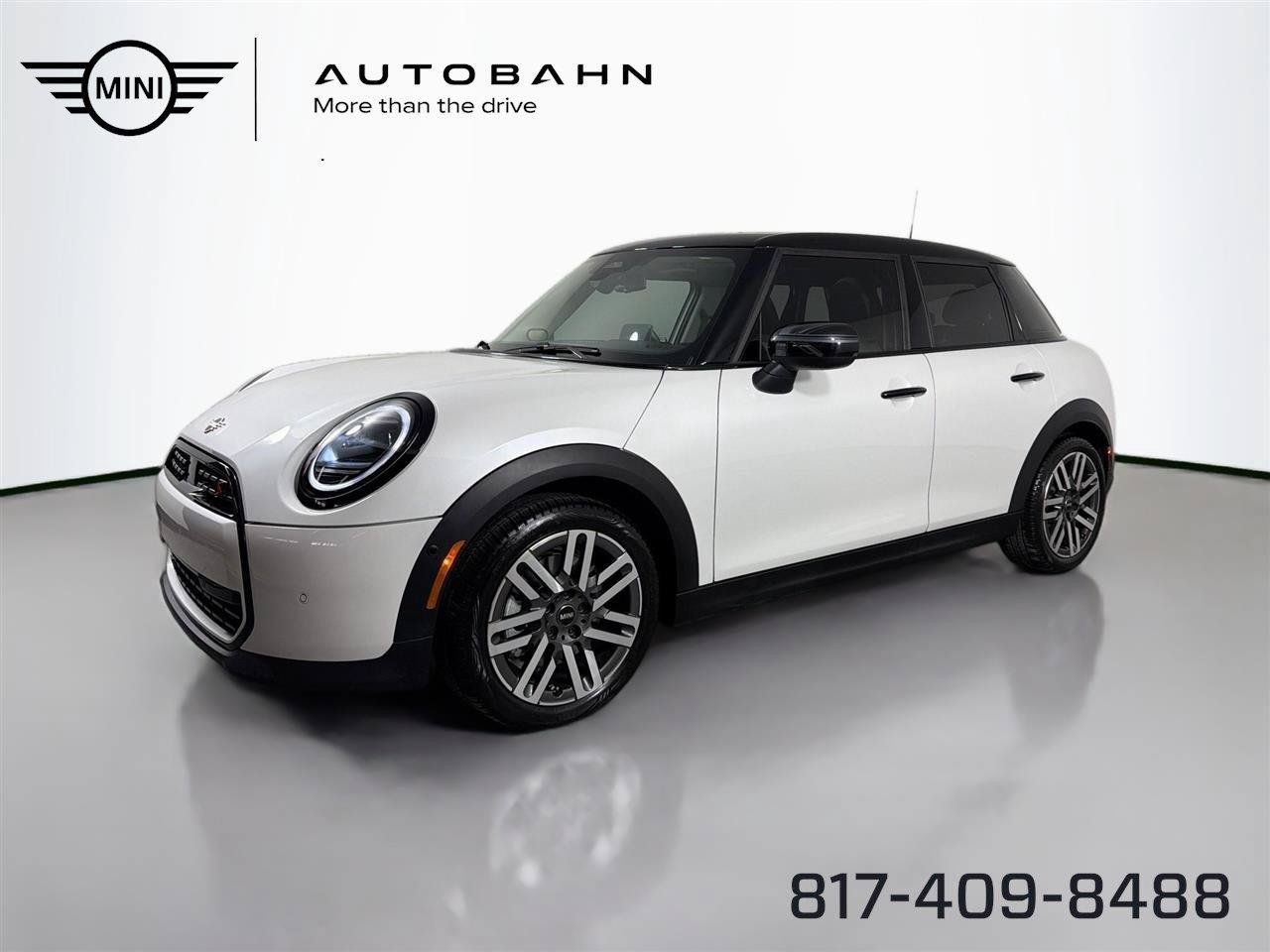 Used 2025 MINI Cooper S FWD image 1