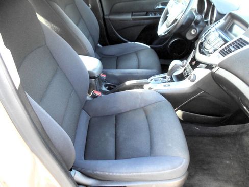 Used 2013 Chevrolet Cruze LT w/ All-Star Edition FWD image 22