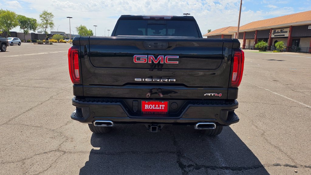 Used 2021 GMC Sierra 1500 AT4 w/ AT4 Premium Package AWD/4WD image 10