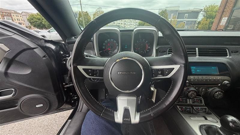 Used 2010 Chevrolet Camaro SS w/ RS Package RWD image 23