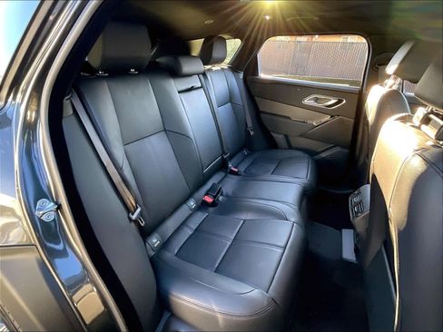 New 2025 Land Rover Range Rover Velar Dynamic SE image 27