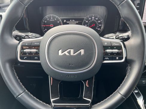 Used 2022 Kia Sorento SX image 21