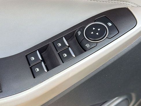 Certified 2023 Ford Explorer XLT w/ Equipment Group 202A image 20