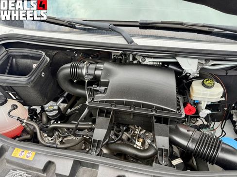 Used 2021 Mercedes-Benz Sprinter 2500 w/ Premium Package image 6