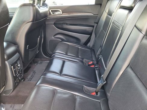 Used 2018 Jeep Grand Cherokee Limited w/ Luxury Group II AWD/4WD image 17
