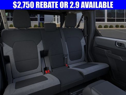 New 2025 Ford Bronco 4-Door image 11