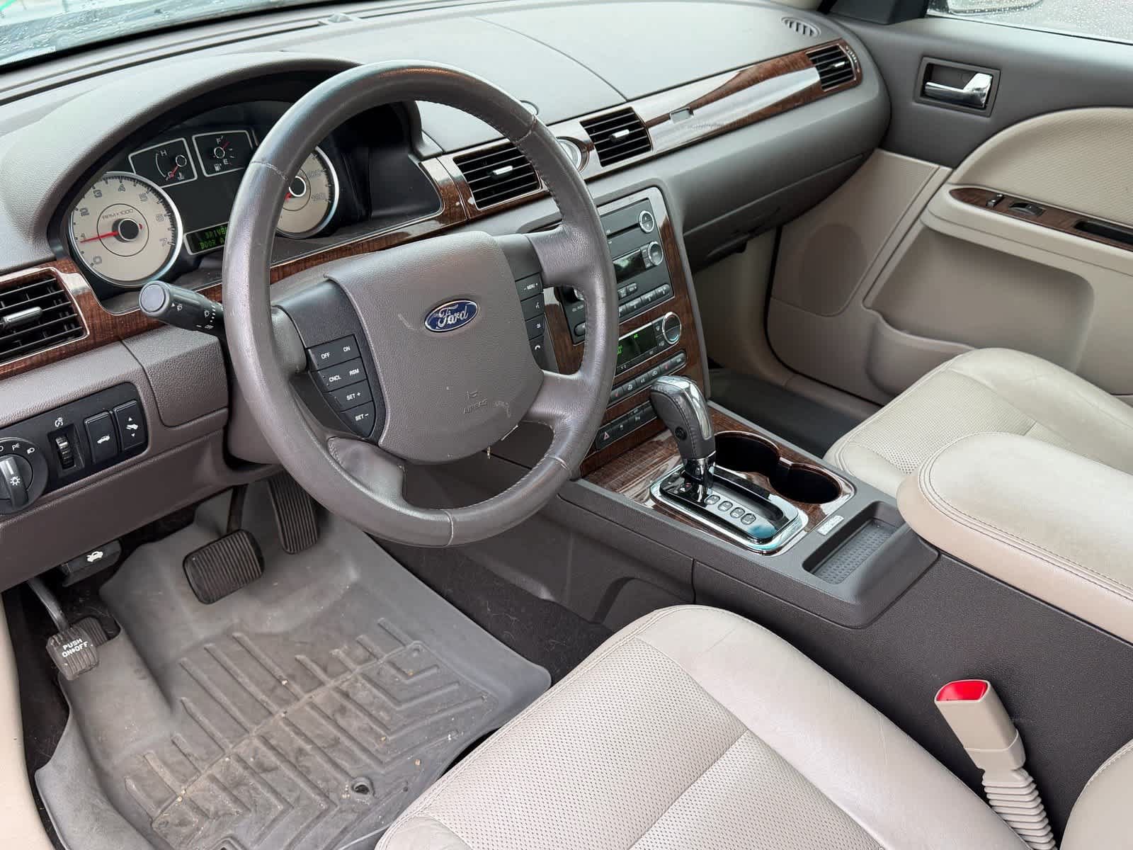 Used 2008 Ford Taurus Limited AWD/4WD image 7