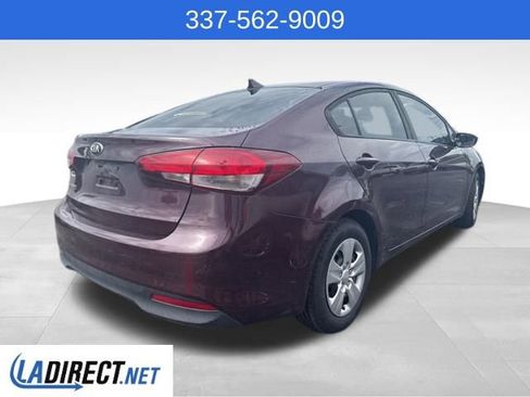 Used 2017 Kia Forte LX image 5