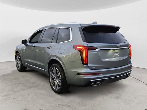 Certified 2024 Cadillac XT6 Premium Luxury image 3