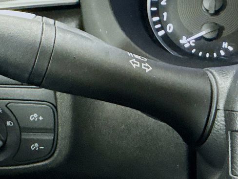 Used 2023 INFINITI QX50 Luxe FWD image 12