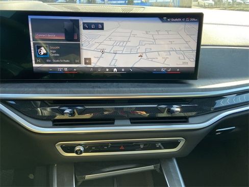 Certified 2024 BMW X5 xDrive40i w/ Premium Package image 18